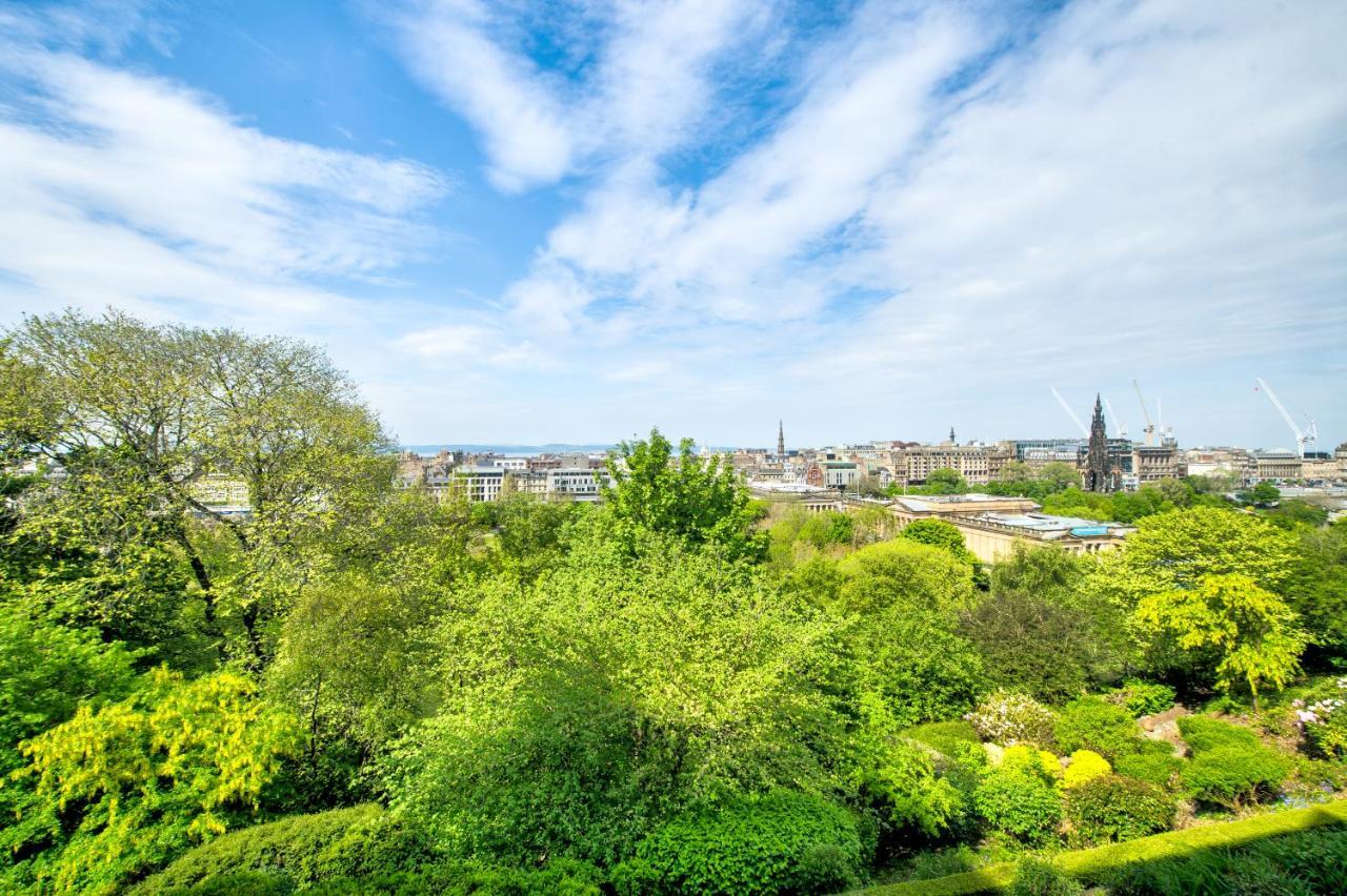 Famous House, 1 Minute From Edinburgh Castle Edimburgo Exterior foto