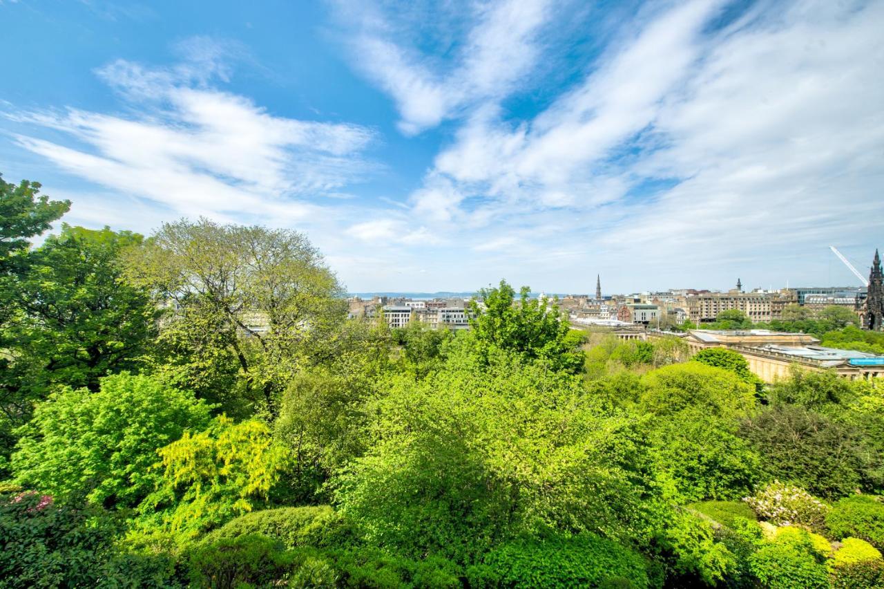 Famous House, 1 Minute From Edinburgh Castle Edimburgo Exterior foto